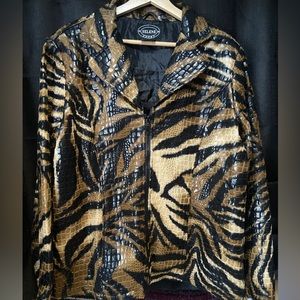 Selene Sport Animal print blazer zip front